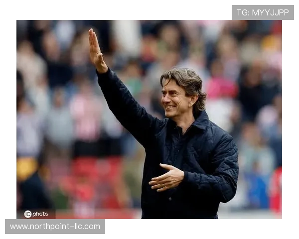 托特纳姆热刺的球迷风波:弗兰克的言论背后有什么故事? 托特纳姆热刺的球迷风波:弗兰克的言论背后有什么故事?