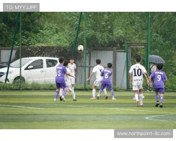 绿茵逐梦展锋芒!端棻小将勇夺“省长杯”中部赛区亚军 绿茵逐梦展锋芒!端棻小将勇夺“省长杯”中部赛区亚军